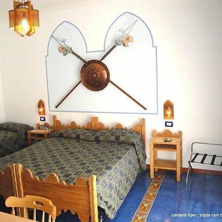 Hotel Albergo Pensione Riviera 3*