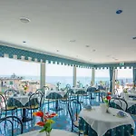 Riviera & Sea-view Hotel